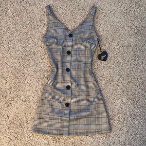 Popular Basics. Women’s Medium